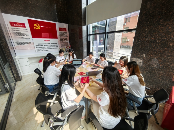 微信图片_2025-11-01_134453_831 微信图片_2025-11-01_134453_831